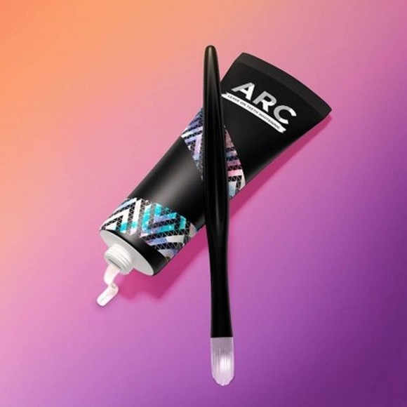 ARC Leave on Teeth Whitening, 45 Treatments, 1 Wand and 1 Stand EXP: 9/23 - Picture 3 of 3